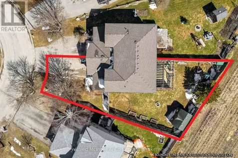 59 Dales Drive Mapleton ON N0G 1P0