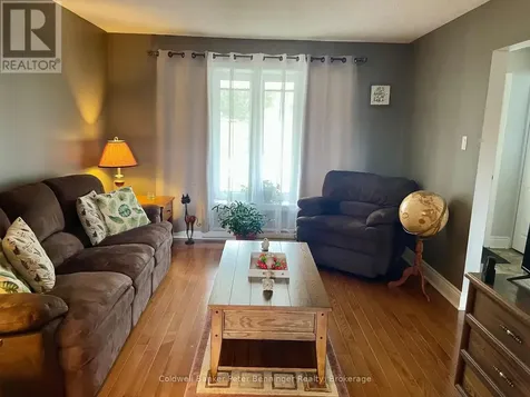1038 Wellington Street Saugeen Shores ON N0H 2C3