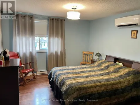 1038 Wellington Street Saugeen Shores ON N0H 2C3