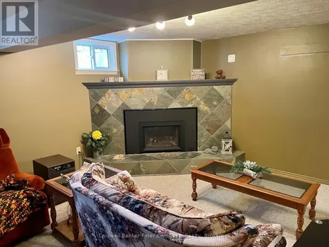 1038 Wellington Street Saugeen Shores ON N0H 2C3