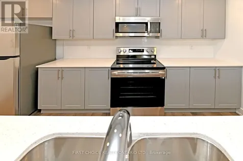 410 Rolling Meadow Crescent Ottawa ON K1W 0S1