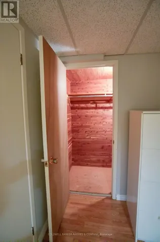215 Mackay Street Ottawa ON K1M 2B6