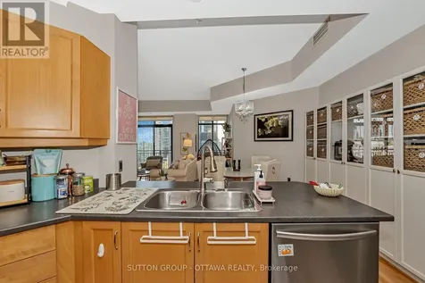 375 Lisgar Street Ottawa ON K2P 0E3