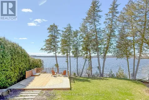 253 Stephenson Point Road Scugog ON L9L 1B4