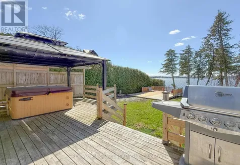 253 Stephenson Point Road Scugog ON L9L 1B4