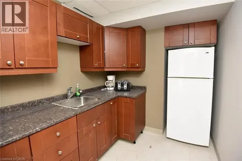 160 King Street West Dundas ON L9H 1V4