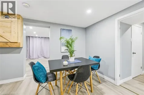 624 Upper Ottawa Street Hamilton ON L8T 3T5