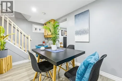 624 Upper Ottawa Street Hamilton ON L8T 3T5