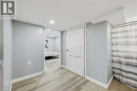 624 Upper Ottawa Street Hamilton ON L8T 3T5