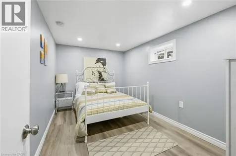 624 Upper Ottawa Street Hamilton ON L8T 3T5