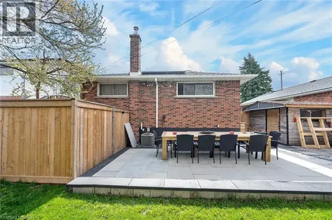 624 Upper Ottawa Street Hamilton ON L8T 3T5