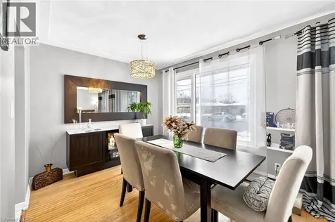 624 Upper Ottawa Street Hamilton ON L8T 3T5