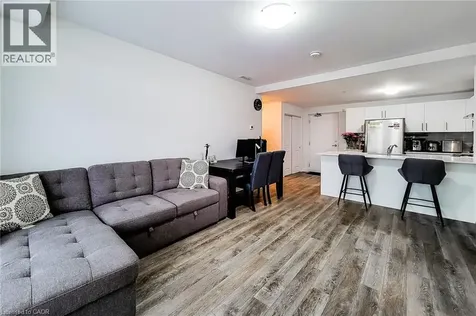 1 Redfern Avenue Hamilton ON L9C 0E6