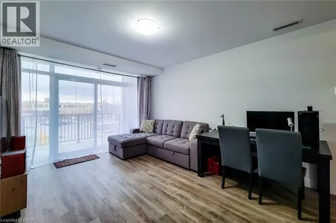 1 Redfern Avenue Hamilton ON L9C 0E6