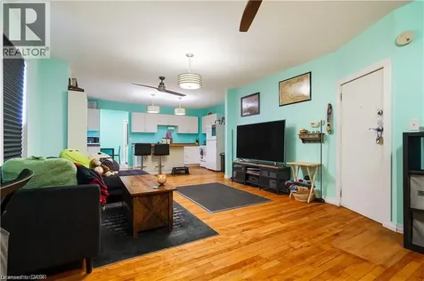 219 Avondale Street Hamilton ON L8L 7C4