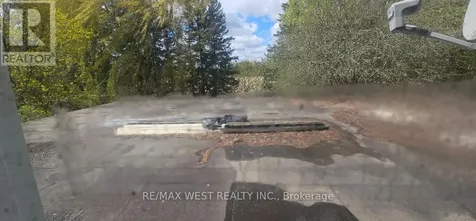 6536 5th Sideroad Essa ON L9R 1V2
