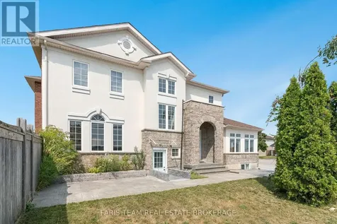 2 Vanessa Drive Orillia ON L3V 7Y8
