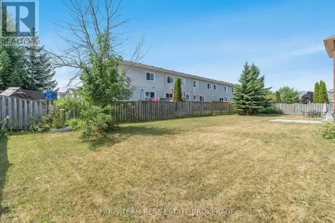 2 Vanessa Drive Orillia ON L3V 7Y8