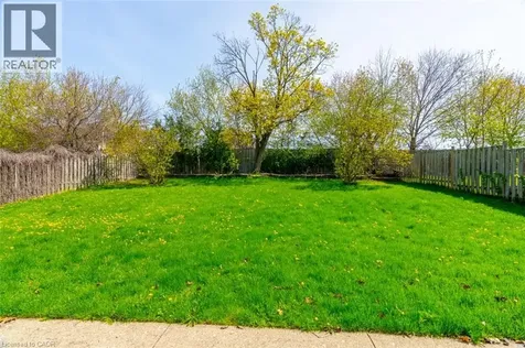 477 Valleyview Crescent Milton ON L9T 3L3