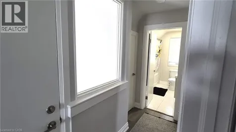 129 Moore Avenue South Waterloo ON N2J 1X4