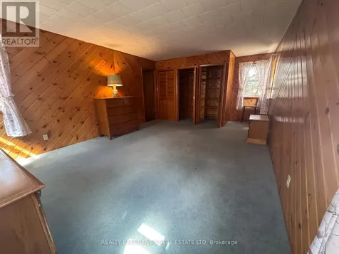 5 Lake Shore Drive East Rideau Lakes ON K0E 1G0