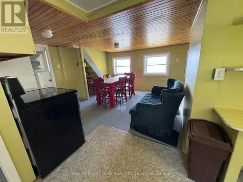5 Lake Shore Drive East Rideau Lakes ON K0E 1G0