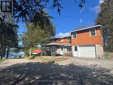 5 Lake Shore Drive East Rideau Lakes ON K0E 1G0