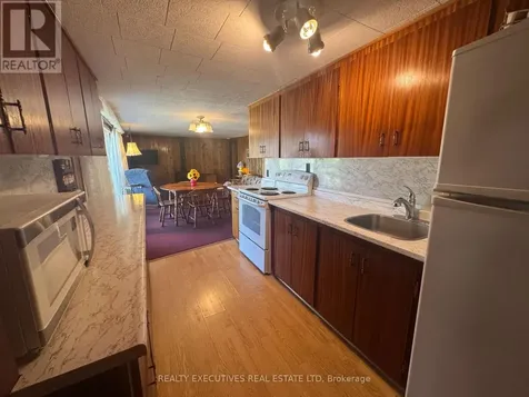 5 Lake Shore Drive East Rideau Lakes ON K0E 1G0