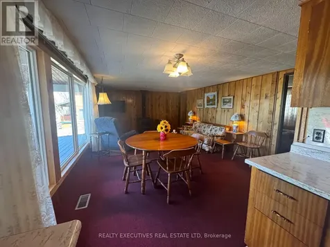 5 Lake Shore Drive East Rideau Lakes ON K0E 1G0