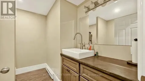 91 George Street Brockville ON K6V 3V8