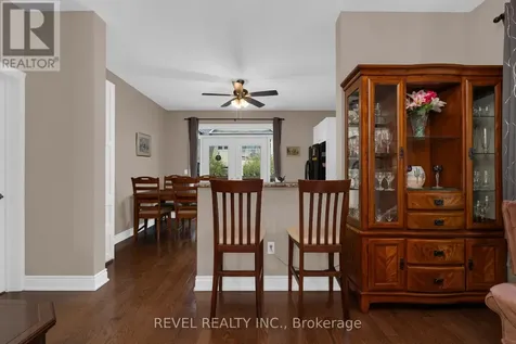 42 Sandy Coast Crescent Wasaga Beach ON L9Z 2L1