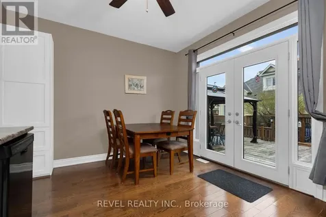 42 Sandy Coast Crescent Wasaga Beach ON L9Z 2L1