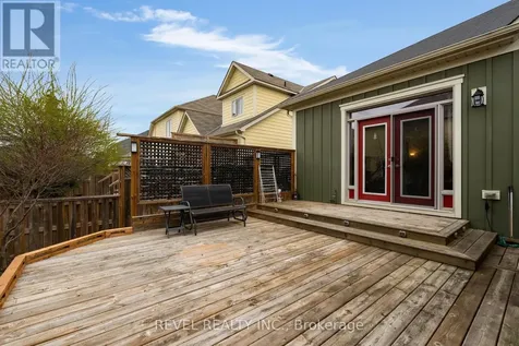 42 Sandy Coast Crescent Wasaga Beach ON L9Z 2L1
