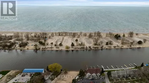 42 Sandy Coast Crescent Wasaga Beach ON L9Z 2L1
