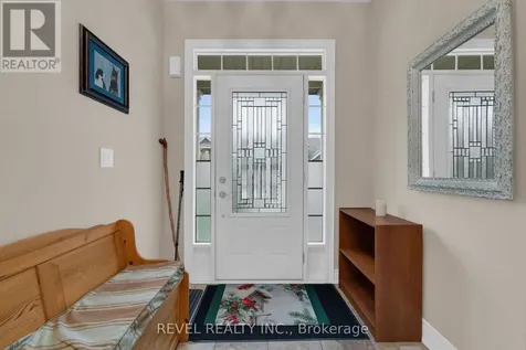 42 Sandy Coast Crescent Wasaga Beach ON L9Z 2L1