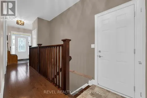 42 Sandy Coast Crescent Wasaga Beach ON L9Z 2L1
