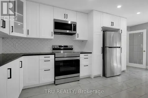 7038 Shields Drive Ottawa ON K4P 1A7
