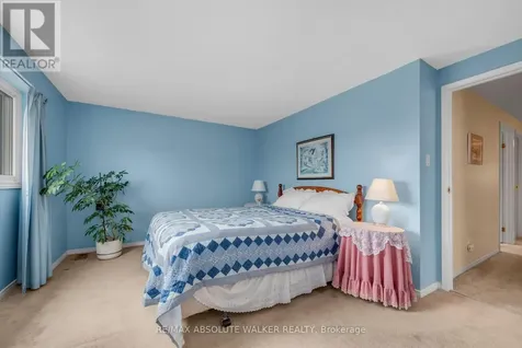 2295 Cotters Crescent Ottawa ON K1V 8Y7