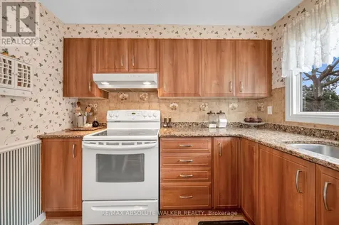 2295 Cotters Crescent Ottawa ON K1V 8Y7