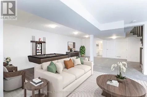 28 Mendoza Way Ottawa ON K2S 2S6