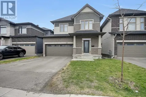 568 Bobolink Ridge Ottawa ON K2S 2P4