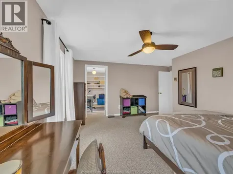 388 Seacliff Drive West Leamington ON N8H 4E1