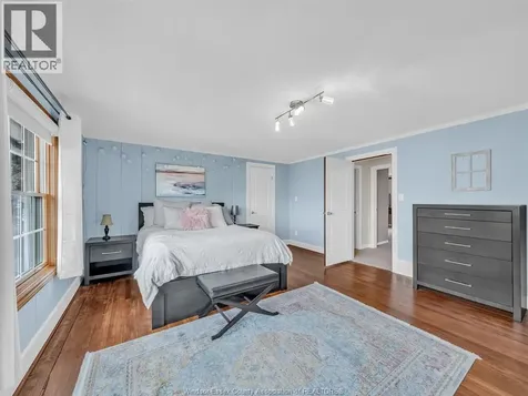 388 Seacliff Drive West Leamington ON N8H 4E1
