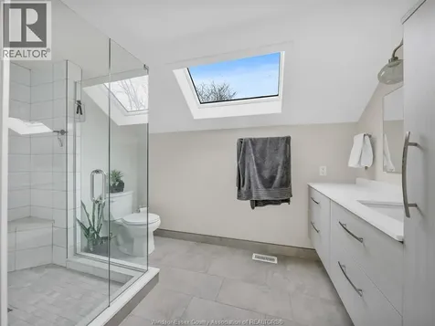 388 Seacliff Drive West Leamington ON N8H 4E1