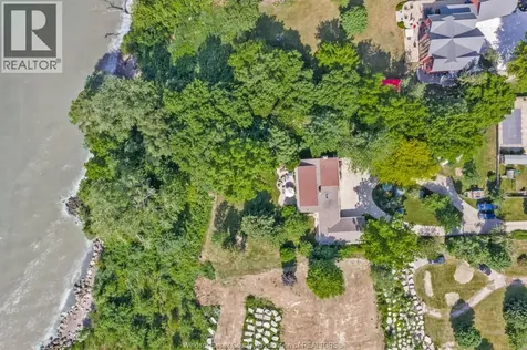388 Seacliff Drive West Leamington ON N8H 4E1