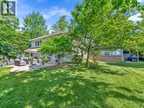 388 Seacliff Drive West Leamington ON N8H 4E1