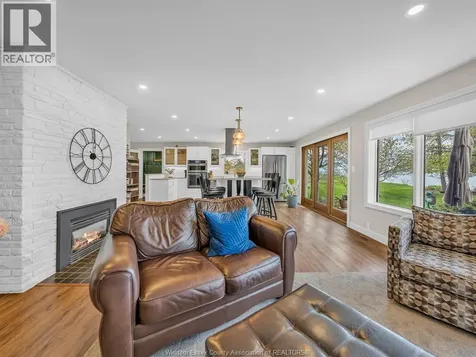 388 Seacliff Drive West Leamington ON N8H 4E1