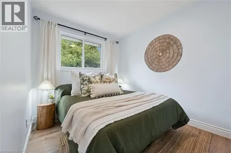 176 Woodville Place Waterloo ON N2L 4W9