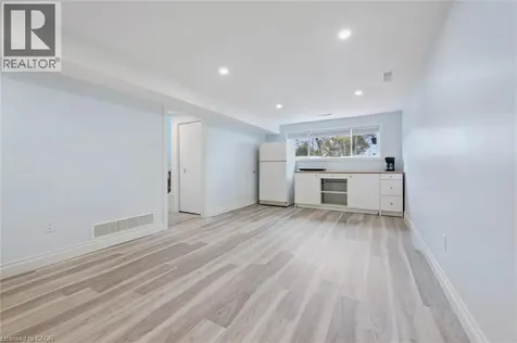 176 Woodville Place Waterloo ON N2L 4W9