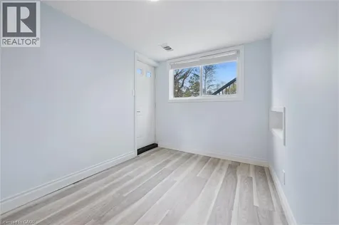 176 Woodville Place Waterloo ON N2L 4W9